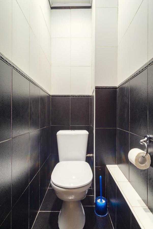 מינסק Apartments On Ploscha Yakuba Kolasa מראה חיצוני תמונה