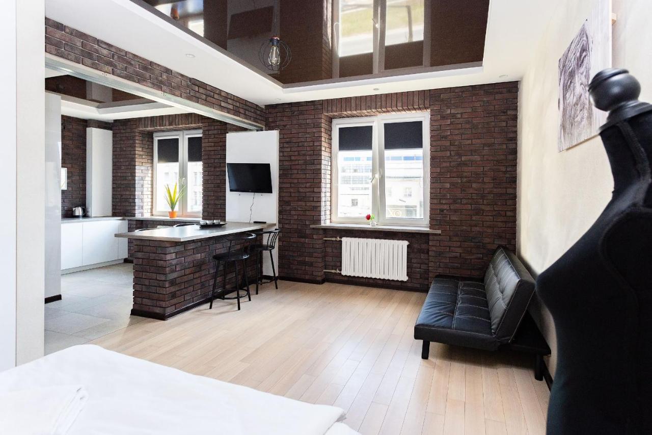 מינסק Apartments On Ploscha Yakuba Kolasa מראה חיצוני תמונה