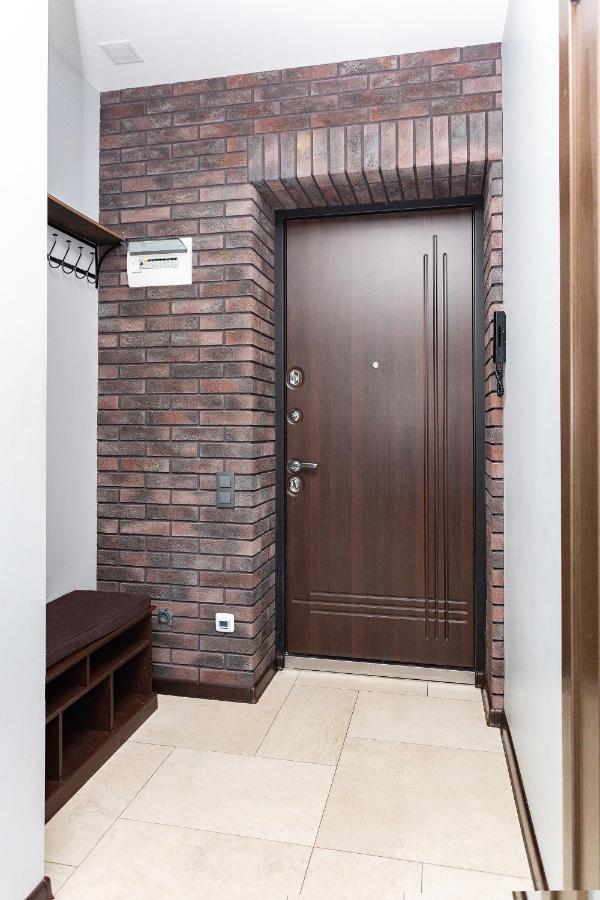 מינסק Apartments On Ploscha Yakuba Kolasa מראה חיצוני תמונה