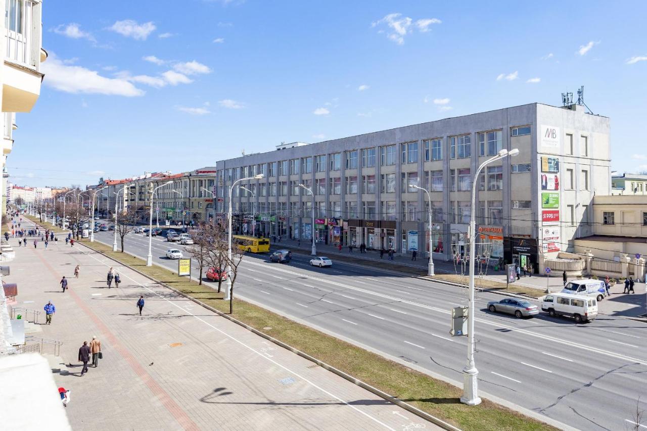 מינסק Apartments On Ploscha Yakuba Kolasa מראה חיצוני תמונה