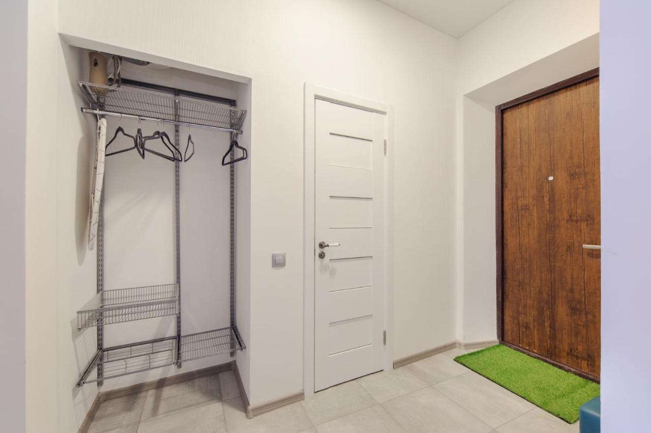 מינסק Apartments On Ploscha Yakuba Kolasa מראה חיצוני תמונה