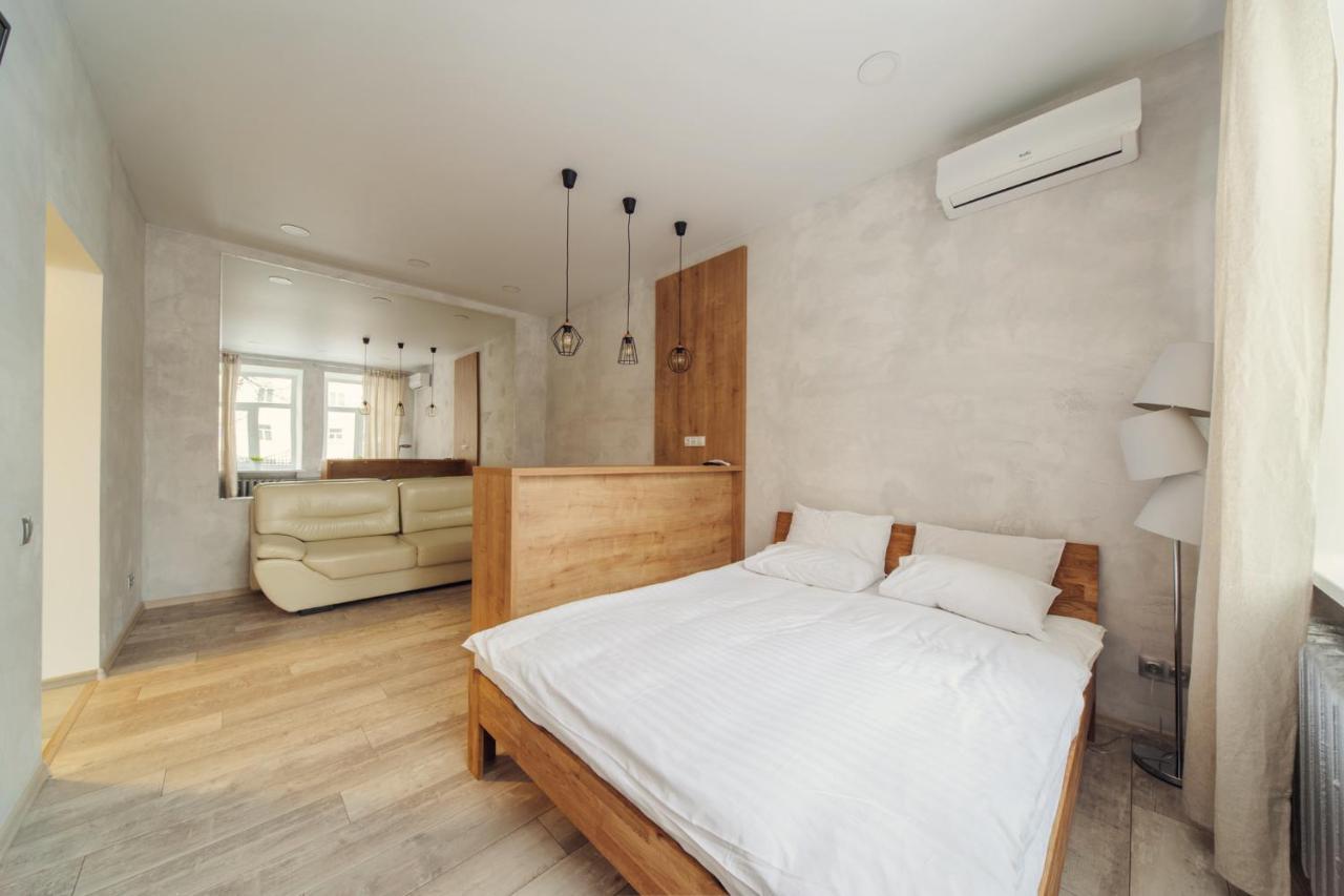 מינסק Apartments On Ploscha Yakuba Kolasa מראה חיצוני תמונה